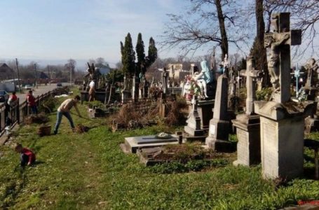 Понад 10 тисяч гривень здали тернополяни на впорядкування кладовищ