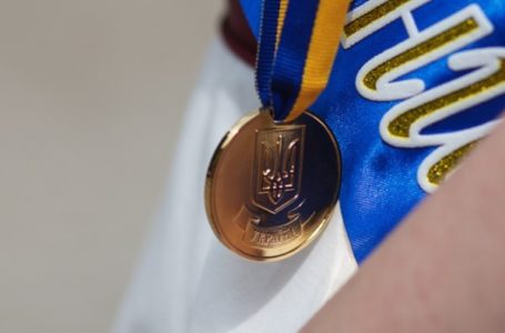 Золото і дві бронзи вибороли тернопільські армрестлери