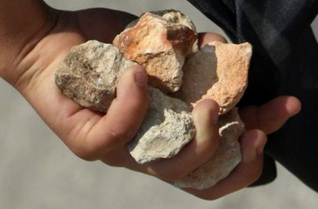 На Тернопільщині через дитячі пустощі школяр в реанімації