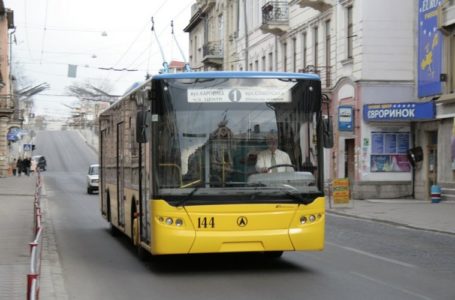 Чотири дні “Дружбою” по-іншому курсуватиме громадський транспорт