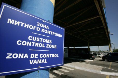 В Україні ввели обмеження на ввезення товарів з-за кордону