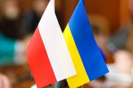 З проханням надати статус біженця до Польщі звернулися понад півтисячі українців