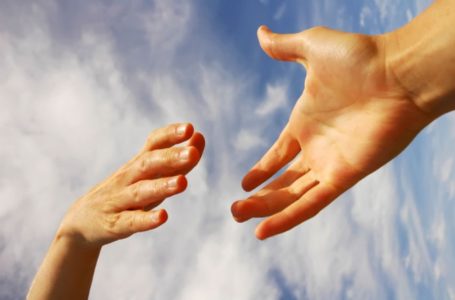Тернополянам, які перебувають у життєвій скруті, надаватимуть безкоштовну допомогу