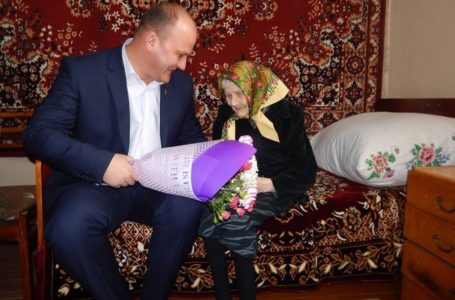 100-річна Ольга Карабін стала найстаршою жителькою Чорткова