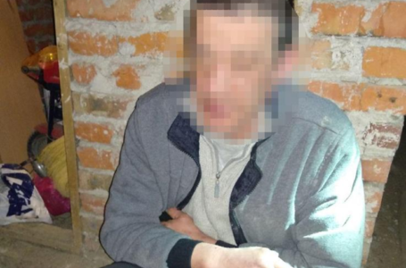 Крадій заліз у підвал тернопільської багатоповерхівки, щоб викрасти візочок