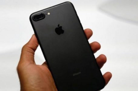 У Бережанах чоловік продав Iphone за фальшиві долари