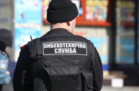 Аби не танцювати, школяр із Тернопільщини “замінував” будинок вчительки