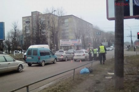 У Тернополі на перехресті біля “Оріону” – ДТП