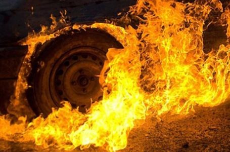 У Смиківцях поблизу Тернополя згоріла автівка