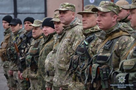 Тридцять поліціантів Тернопільщини поїхали у чергове відрядження на Донбас