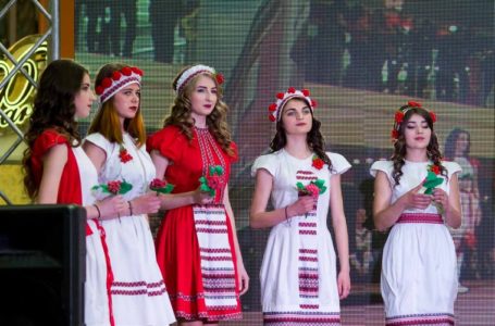 Близько 30 колекцій одягу представили тернополянам молоді дизайнери