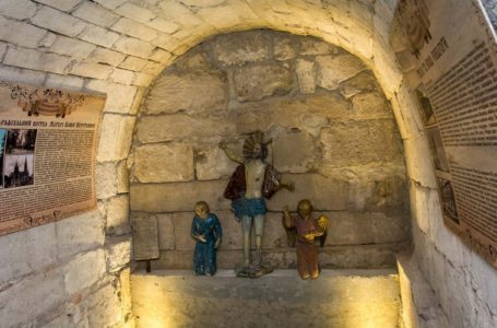 Тернополян запрошують у підземелля на екскурсію музеєм