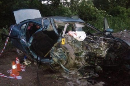 На Тернопільщині у ДТП  дві людини загинули, троє – у важкому стані