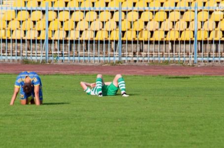 На Тернопільщині під час матчу побилися фанат і футболісти
