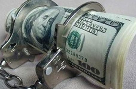 Тернополянка продала львів’янину автівку за фальшиві гроші