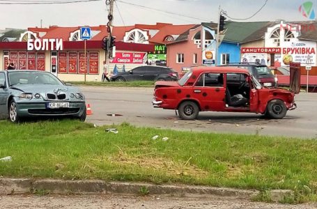 Біля «Західного» ринку ДТП. На Об’їздній затор (Фото)