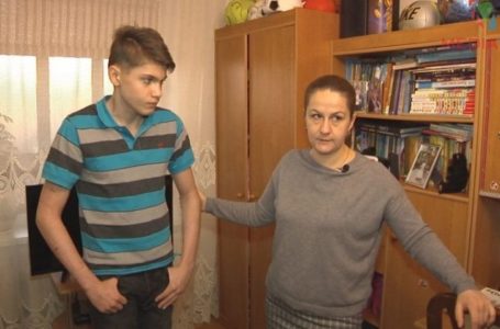 Бог взяв за руку і перевів: історія хлопця, який вижив після смертельного ураження струмом (Відео)