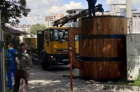 У Тернополі на Збаразькому кільці демонтували тимчасові споруди