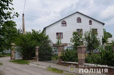 На Тернопільщині затримали псевдолікарів, які викрадали і незаконно утримували людей