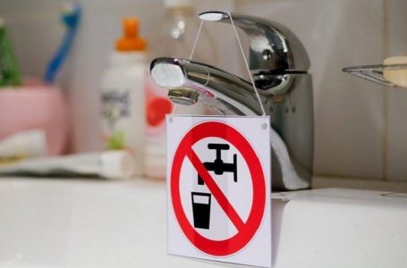 Через аварію на колекторі частина Тернополя залишилася без води