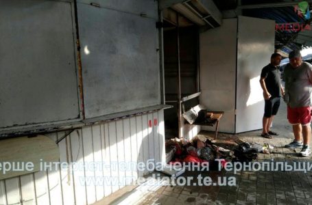 На ринку у Тернополі згорів кіоск з одягом