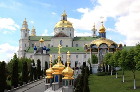 Депутат міської ради спростував інформацію про вивіз майна з Почаївської лаври