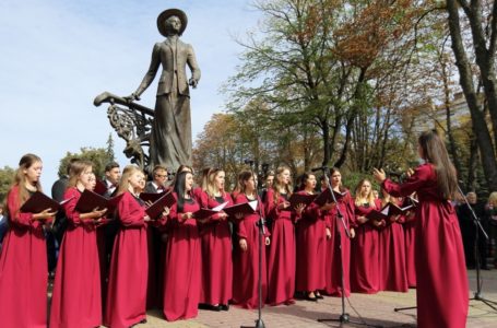 У Тернополі вшанували День народження оперної співачки Соломії Крушельницької