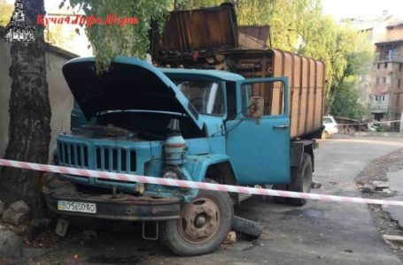 На Тернопільщині під час погрузки сміттєвоз насмерть переїхав водія