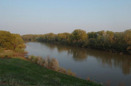 На Гусятинщині рибалка знайшов у річці тіло односельчанина