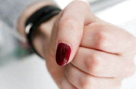 Через ревнощі на Тернопільщині жінка до втрати свідомості побила колишню чоловіка