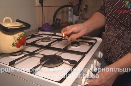 Понівечене обличчя через витік газу: у Чорткові три роки шукають винних (Відео)