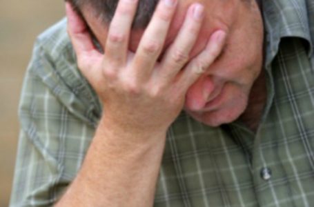 На Кременеччині чоловік втратив 10 тисяч гривень через довірливість