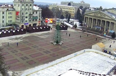 19 грудня на Театральному майдані урочисто засвітять головну ялинку Тернополя