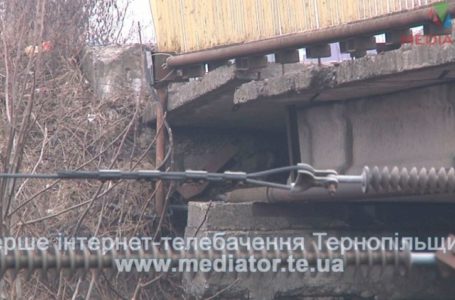 «Будувати є кому – грошей нема», –  Гаївський міст може затріщати (Відео)