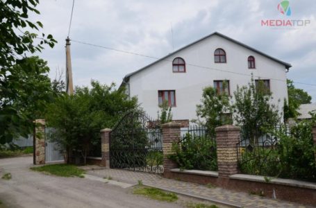 На Тернопільщині людей незаконно утримували в «реабілітаційному центрі» – відбувся суд