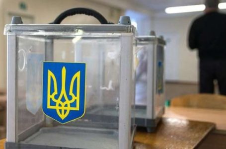 Усі виборчі дільниці Тернопільщини цілодобово охоронятимуть поліцейські