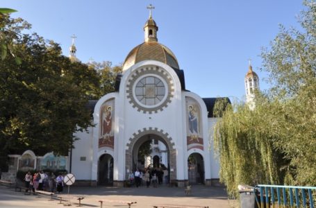 Замість помолитися зборівчанин пограбував Зарваницький духовний центр