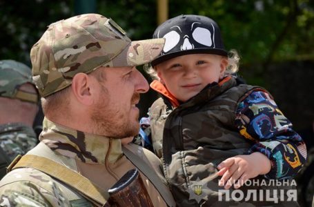 Поліцейські Тернопільщини вирушили на Схід України (Відео)