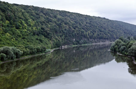 На Тернопільщині стрімко підвищується рівень води в річках