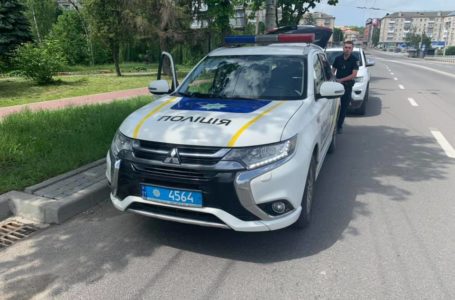 “Підрізав” і показав середній палець: тернополянин обурений поведінкою патрульного (Відео/Фото)