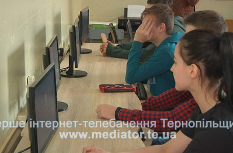 У Коропецькій школі зросла успішність в інформатиці завдяки комп’ютерному класу (Відео)