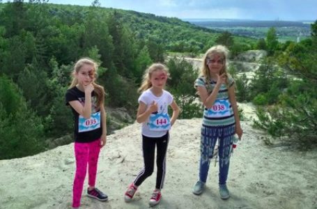У Кременці півсотні учасників бігли благодійний марафон