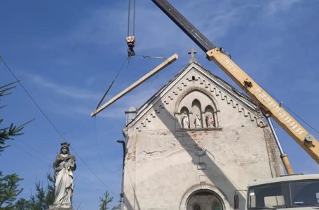 На Тернопільщині збаражчанин взявся за реставрацію старовинних костелів (Фото/Відео)