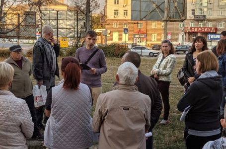 Тернополяни виступають проти забудови території біля “Жовтої церкви” (Фото)
