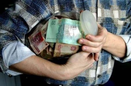 Зайшли, щоб перевзутись: 50 тис. гривень вкрали шахрайки з будинку на Тернопільщині