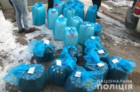 Алкоголь і сигарети – підробка: на Тернопільщині викрили підпільний цех (Відео)