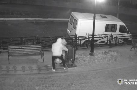 Знайшли злодіїв, які обікрали скриньку з пожертвами в Чорткові (Відео)