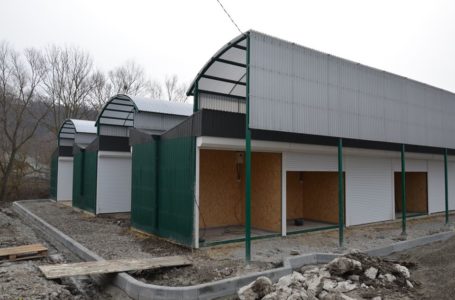 У Чорткові завершують будувати новий ринок на 100 торгових місць (Фото)