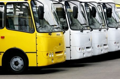 Громадський транспорт у Тернополі курсує за спецрейсами. Графік
