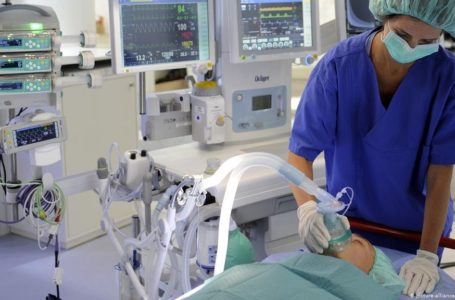 В Україні відновлюють виробництво апаратів штучної вентиляції легень